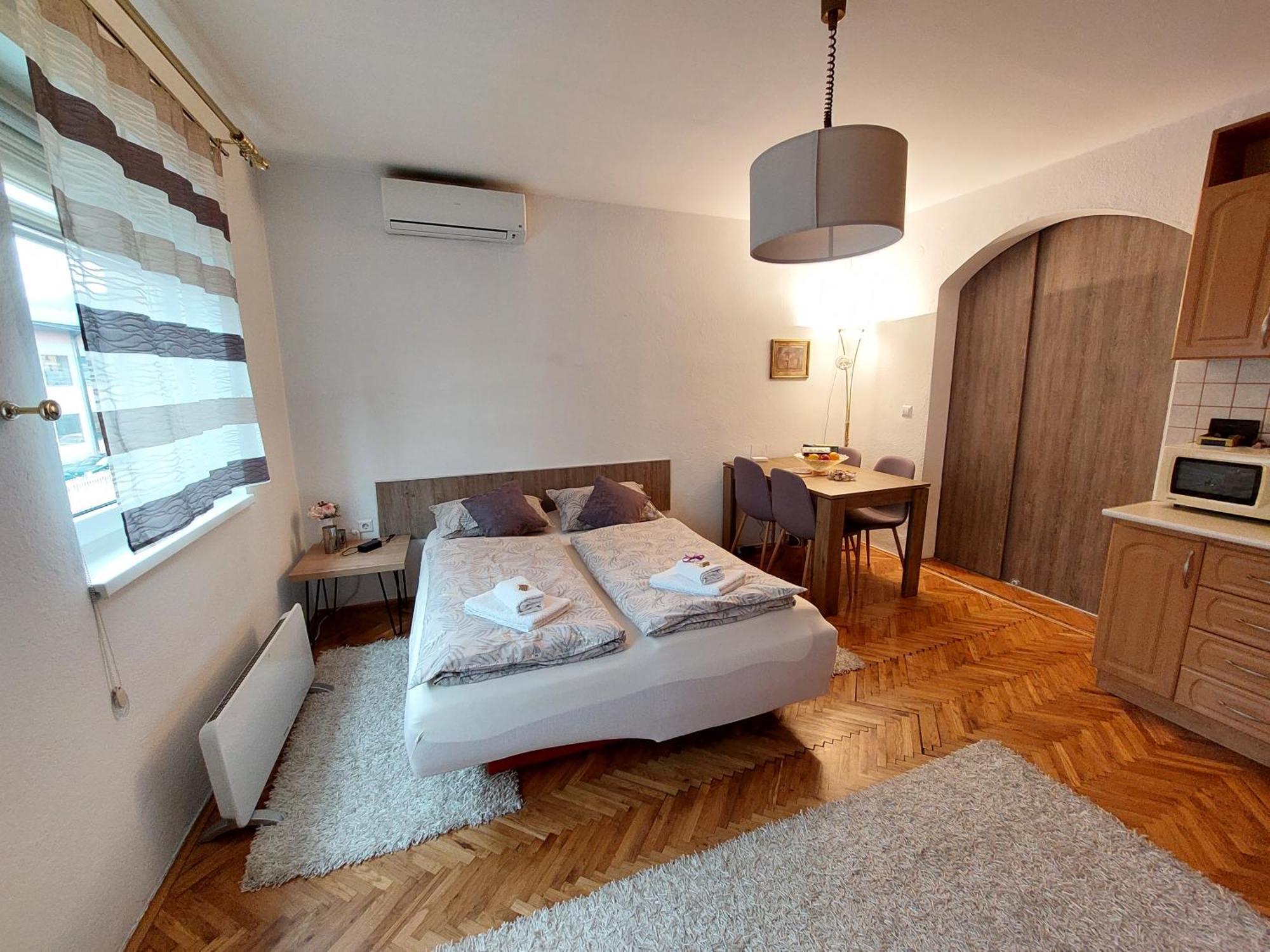 Mb Deluxe Apartment Visoko Εξωτερικό φωτογραφία